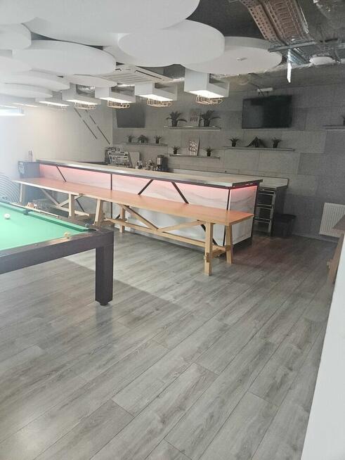 Budynek biurowo-handlowy do wynajęcia Warszawa, Poleczki 31A