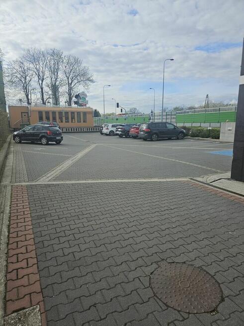 Budynek biurowo-handlowy do wynajęcia Warszawa, Poleczki 31A