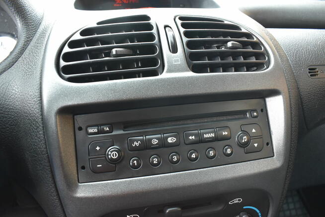 1,6 HDI 110 KM 5 drzwi klimatyz.. Halogeny el.szyby Zadbany