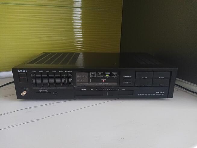 Akai AM-A202 wzmacniacz z korektorem