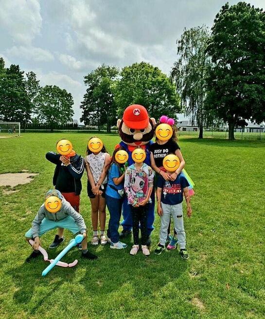 Żywa maskotka Super Mario Bros | Święty Mikołaj do wynajęcia