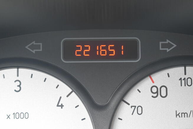 1,6 HDI 110 KM 5 drzwi klimatyz.. Halogeny el.szyby Zadbany