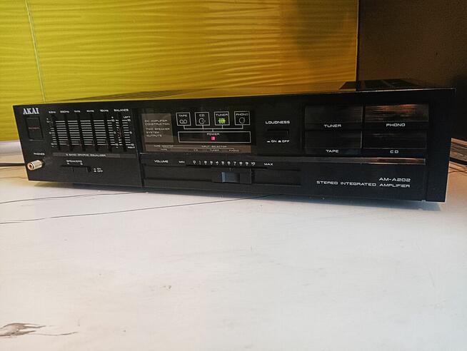 Akai AM-A202 wzmacniacz z korektorem