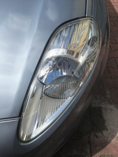 Polerowanie lamp samochodowych