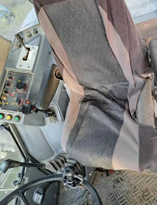 Ciągnik mf 3065 z ładowaczem turem