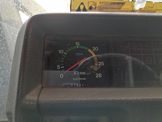 Ciągnik mf 3065 z ładowaczem turem