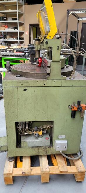 Sprzedam masywną automatyczną włoską piłę jednogłowicową