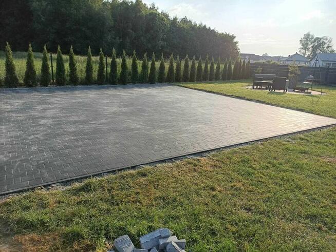 Prace brukarskie układanie kostki brukowej/granitowej itp