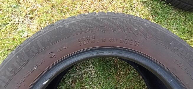 Opony letnie Continental 91H 195x65x15 2012r.