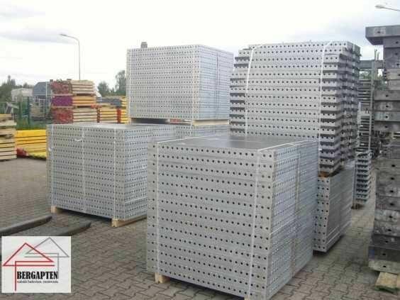 Szalunki ścienne typ Tekko, lekkie. 68 m2. Zambrów Przasnysz