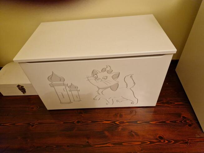 Meble dla dziewczynki komplet