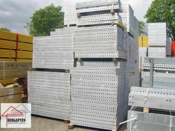 Szalunki ścienne lekkie, ręczny montaż 36m2. Medyka Zamość