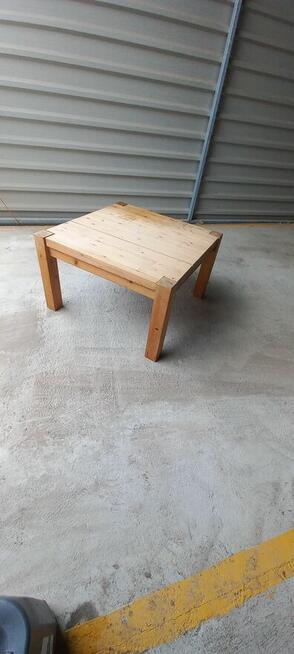Stolik sosnowy