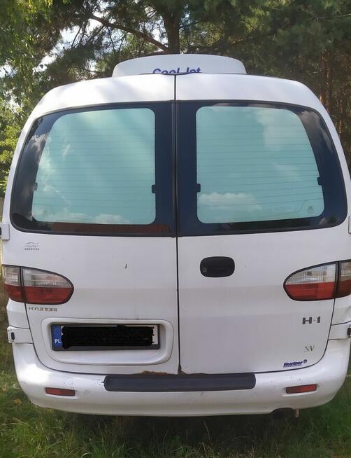 HYUNDAI H-1 2,5 TCI EXTRA LWB z 2007 roku.