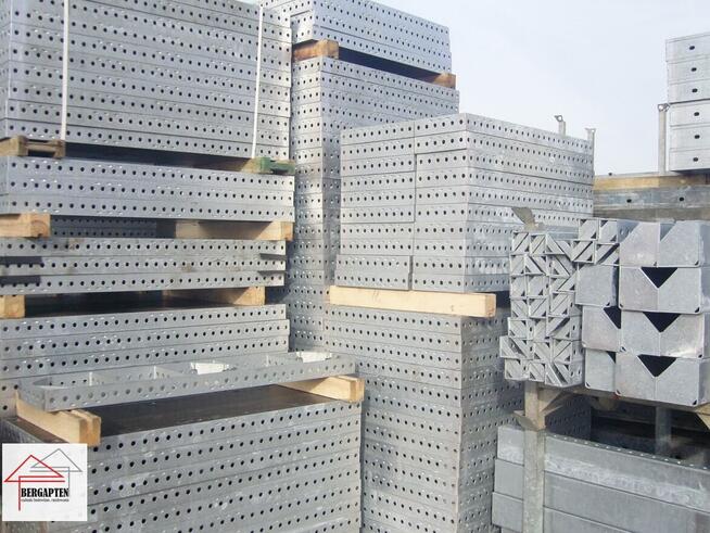 Szalunki fundamentowe Tekko lekkie tanie 60 m2 Nowy Sącz