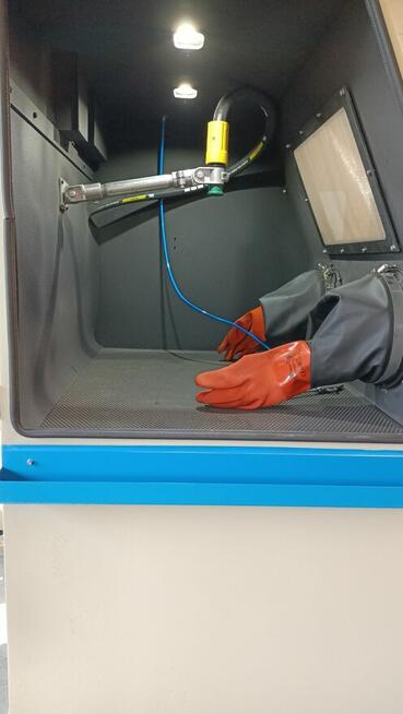 Sprzedam rękawice do piaskarek