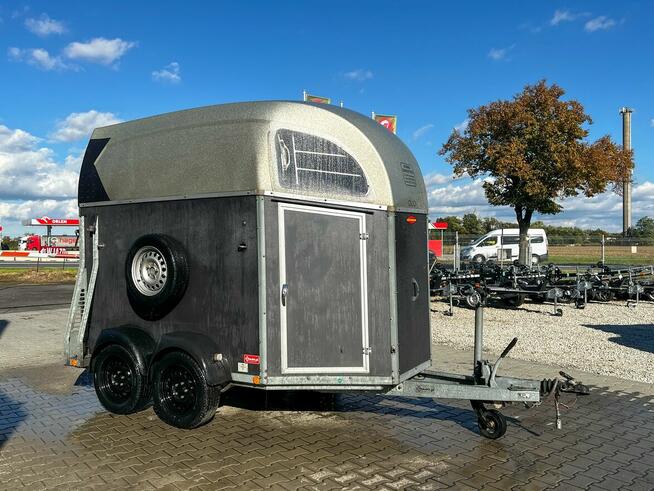 przyczepa do koni Bockman faktura VAT 2 konna 2000kg używana