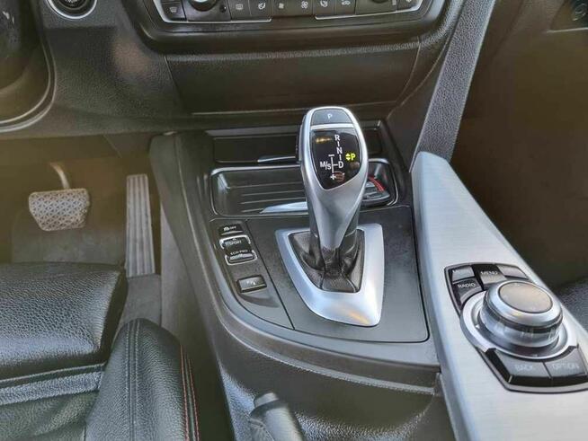 BMW Seria 3 335i Touring Sport Line