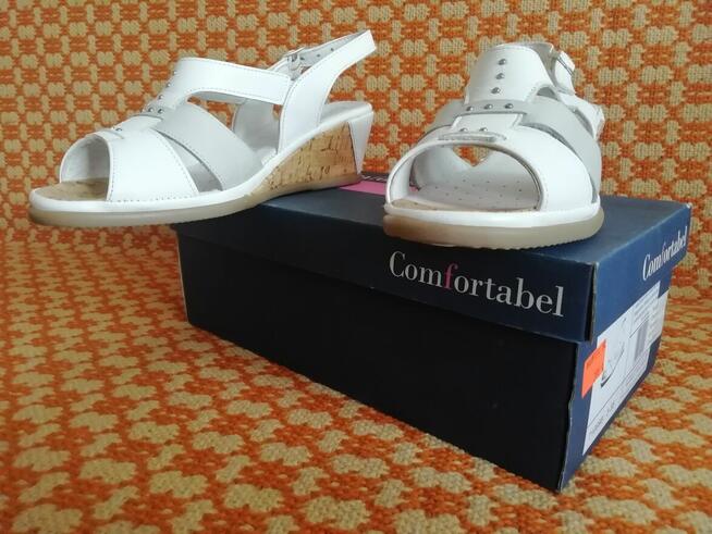 Buty damskie–letnie–skóra naturalna (rozm„35”) nieużyw.110zł