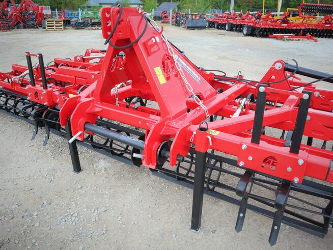 Agregat uprawowy przedsiewny kultywator 5.6m AGRO FACTORY