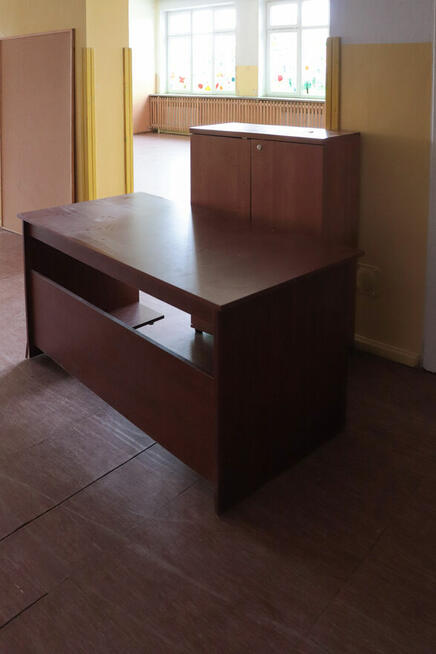 Sprzedam używane meble biurowe