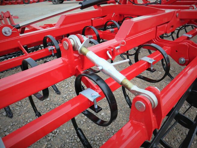 Agregat uprawowy przedsiewny kultywator 5.6m AGRO FACTORY