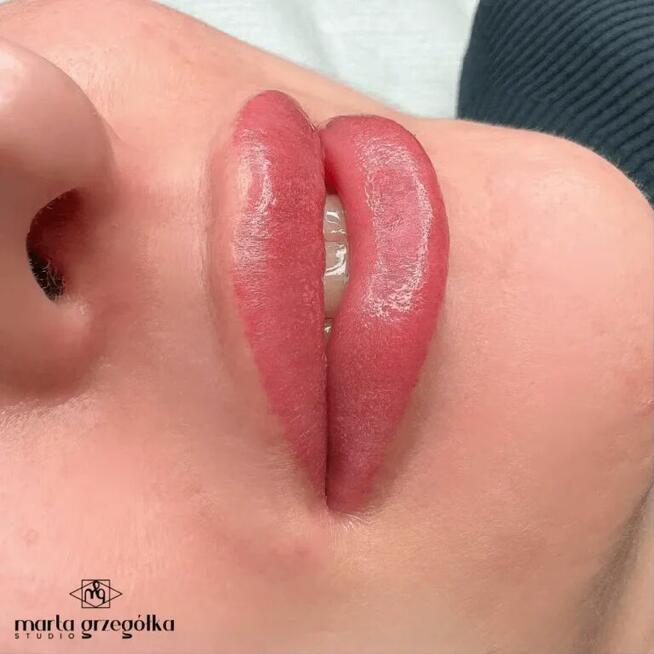 Makijaż permanentny ust | Bezpłatna konsultacja