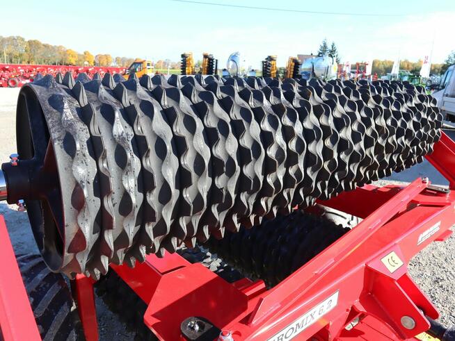 Wał posiewny ciągany GROMIX 4,5 5,2 6,2m fi 500mm GROM