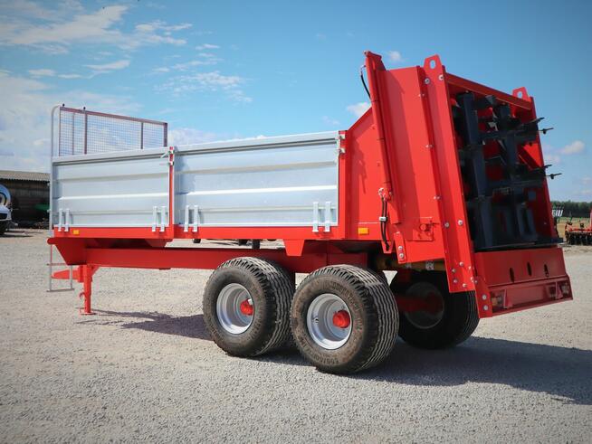 Rozrzutnik obornika 6-8 ton Rol-Trans Pronar Sipma pionowy