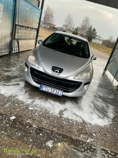 SPRZEDAM ZADBANE AUTO