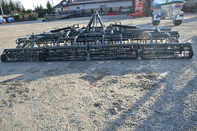 Agregat uprawowy przedsiewny kultywator 5.6m AGRO FACTORY