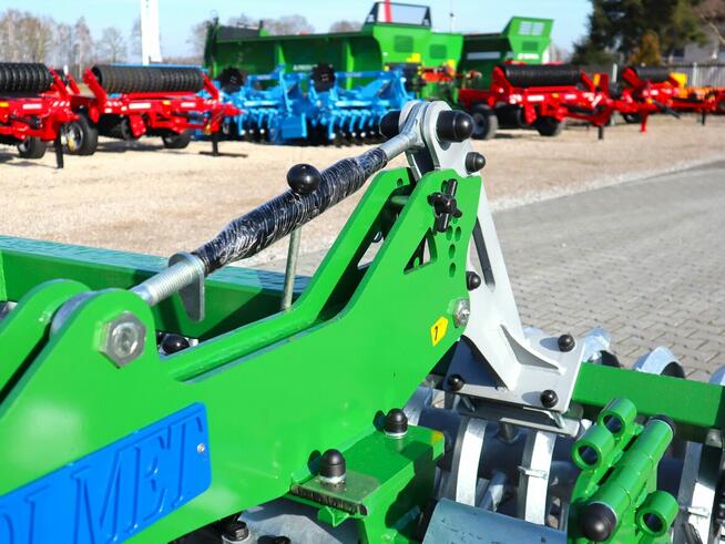 Brona talerzowa 3,0m ASTAT Tolmet fi 560 wał daszkowy