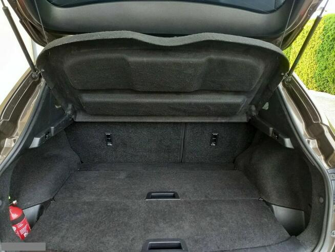 Nissan Qashqai 1.2DiGT 115KM 6-Bieg Kamery 360" Duża Nawigacja Panorama Zadbany Zarej