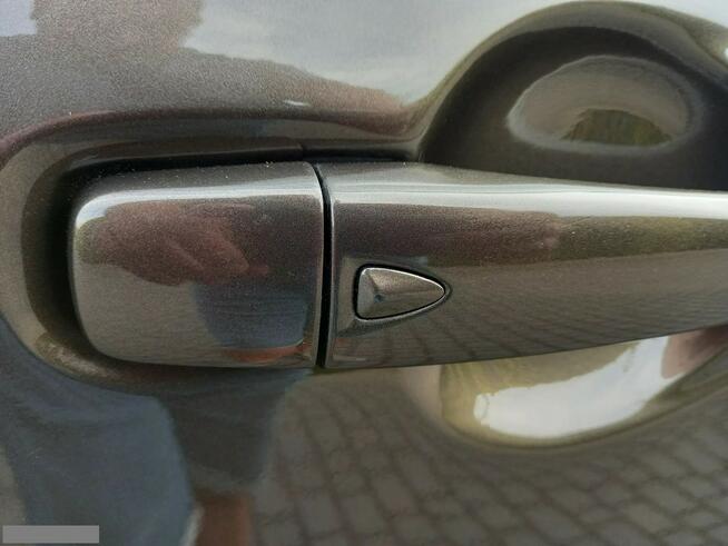 Nissan Qashqai 1.2DiGT 115KM 6-Bieg Kamery 360" Duża Nawigacja Panorama Zadbany Zarej