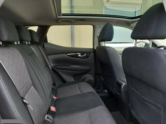 Nissan Qashqai 1.2DiGT 115KM 6-Bieg Kamery 360" Duża Nawigacja Panorama Zadbany Zarej