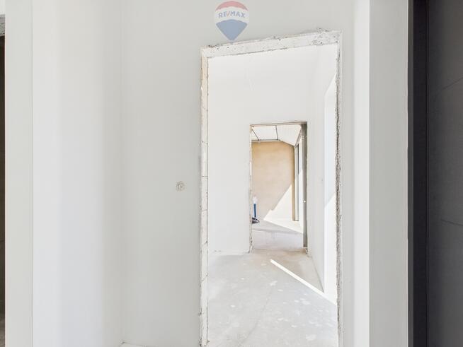 Dom w stanie deweloperskim -Roztoka Przywidz