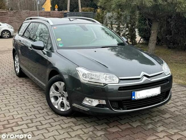 Zderzak przedni Citroen C5X7 bardzo ładny stan EEDH