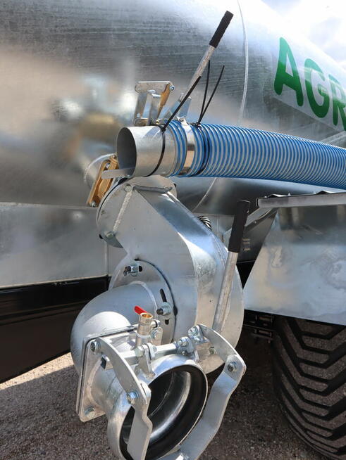 Wóz asenizacyjny 14000 AGRO-MAX tandem