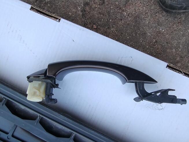 Listwa dolna klamka Audi Q5 8r