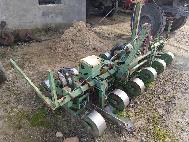 Sprzedam siewnik do warzyw