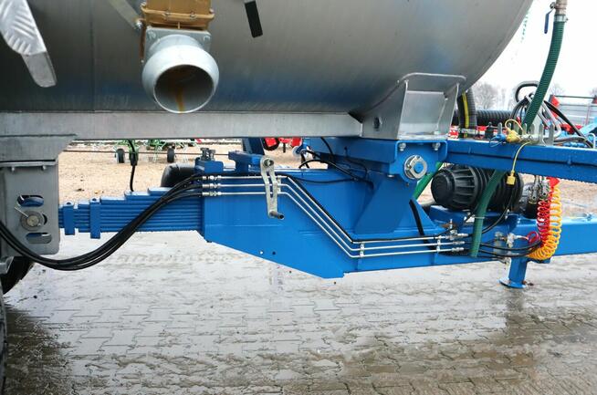 Wóz asenizacyjny beczkowóz 14000l MEPROZET do gnojowicy