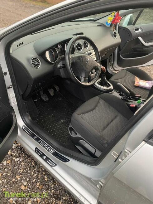 SPRZEDAM ZADBANE AUTO