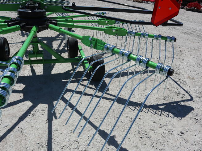 Zgrabiarka Karuzelowa TALEX Spyder 4,2m WOM kółko kopiujące