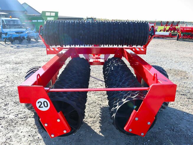 Wał posiewny ciągany GROMIX 4,5 5,2 6,2m fi 500mm GROM