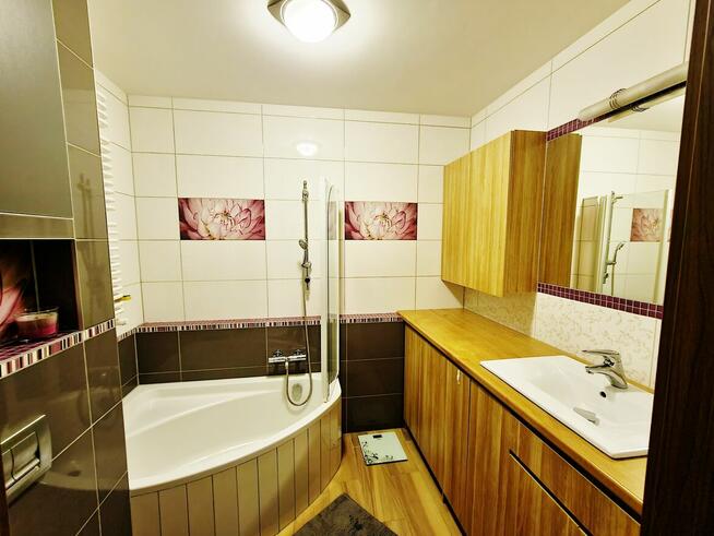 Fajnie wyposażone, zielony taras, klimatyzacja ul. Piękna Ta