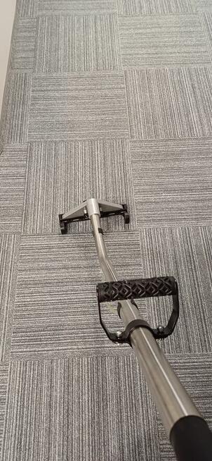 usługi prania tapicerki narożniki kanapy fotele krzesła itp