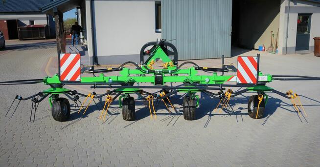 Przetrząsacz przetrząsarka do trawy siana TALEX Tornado 5,5m