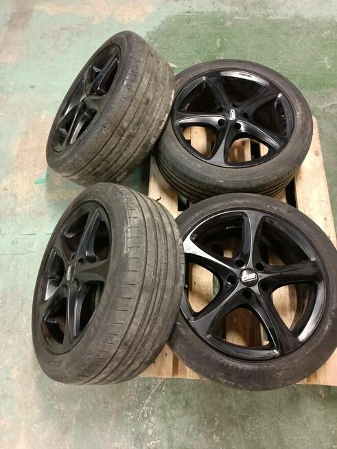 Felgi aluminiowe czarne 18