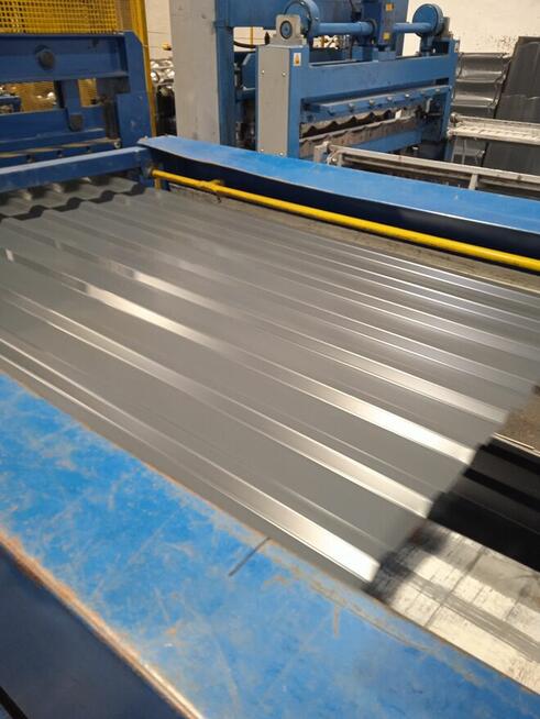 Nowy dach na wiosnę! Blachodachówka, blacha trapezowa