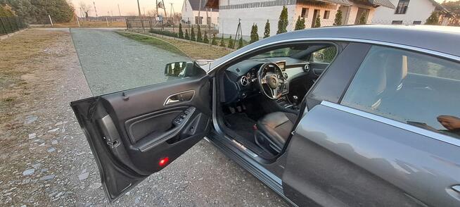Sprzedam mercedesa cla 200